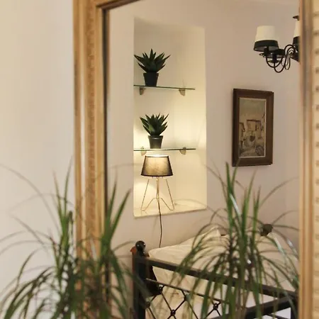 Apartment Theane Lime